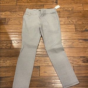 The Limited exact stretch pants